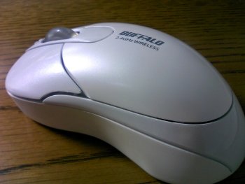 バッファロー(BUFFALO)レーザー無線マウス バッファロー(BUFFALO)レーザー無線マウス