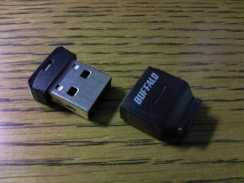 BUFFALO Micro SD カードリーダー BUFFALO Micro SD カードリーダー